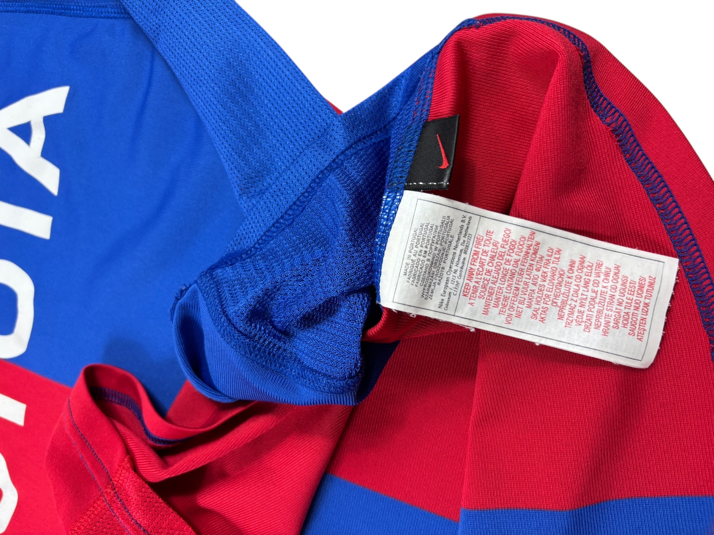 FC Basel Home Jersey 2004/06 - L