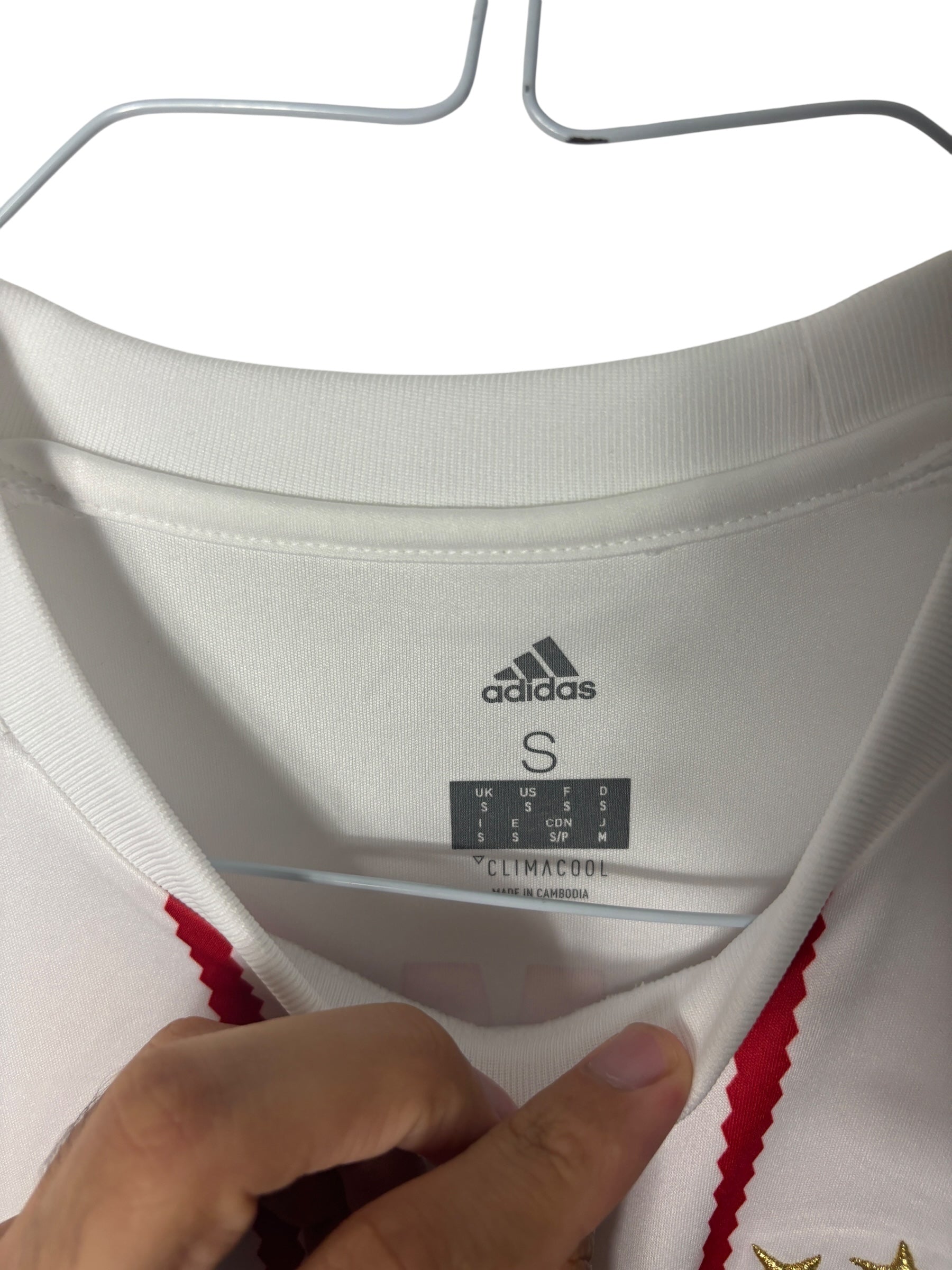 FC Bayern München Drittes Trikot 2017/18 “James” - S