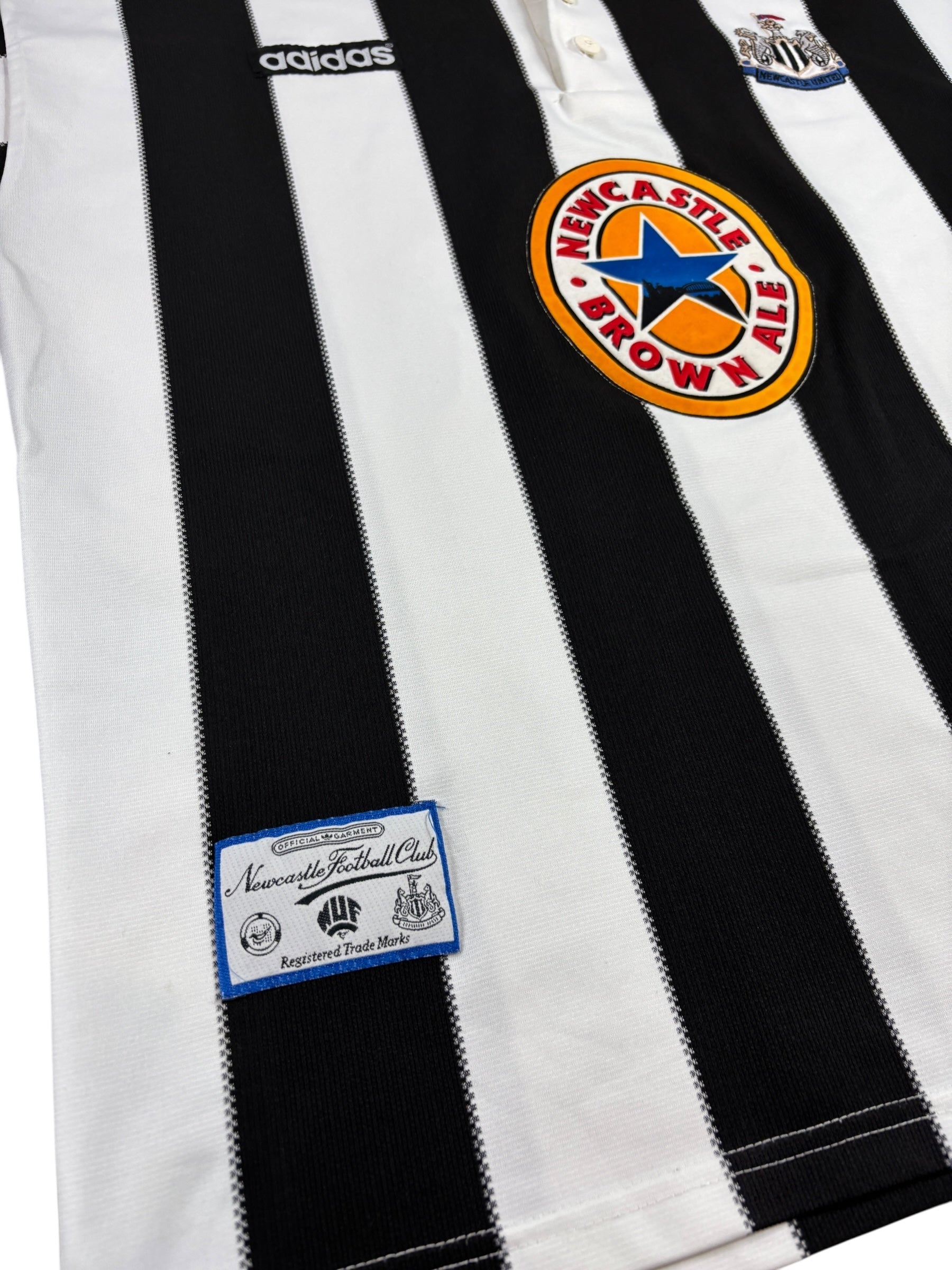 Newcastle United Home Shirt 1995/96 - XL