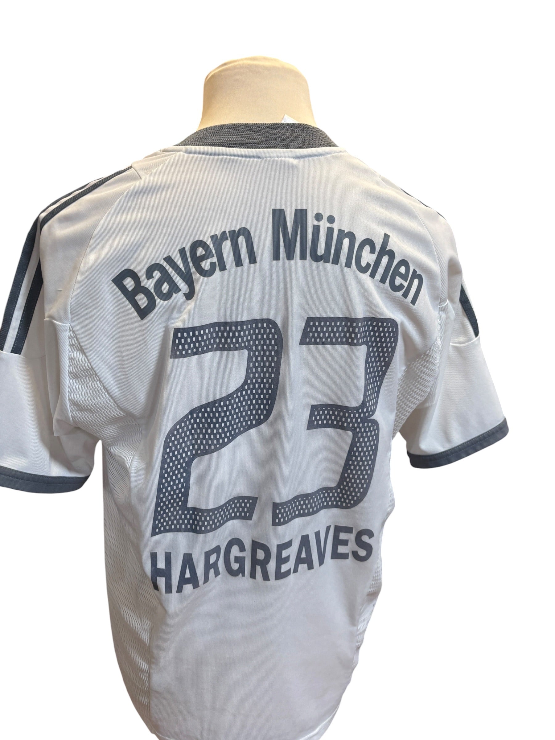 FC Bayern München Auswärts Trikot 2002/03 “Hargreaves” -M