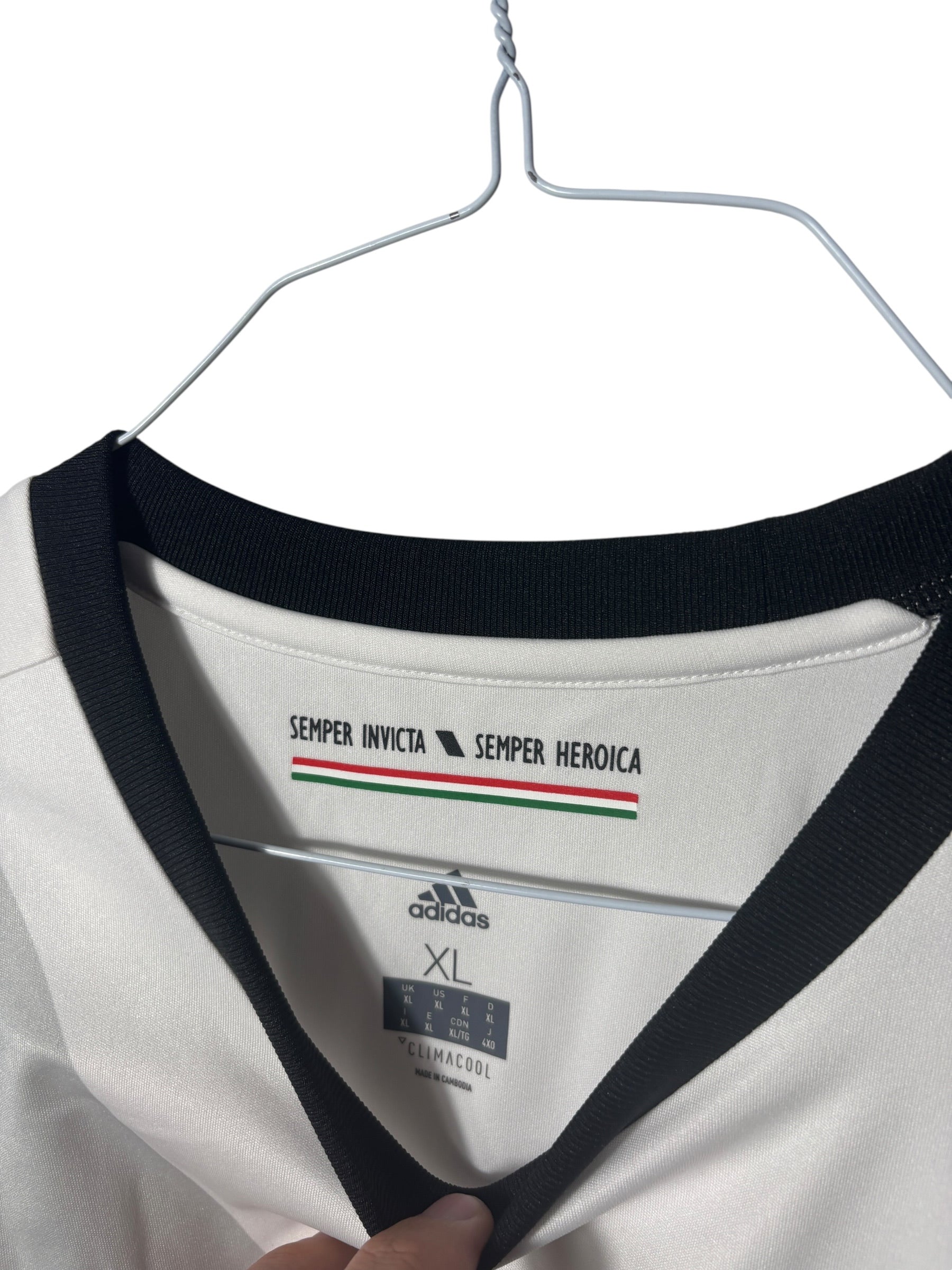 Legia Warschau Heimtrikot 2017/18 - XL