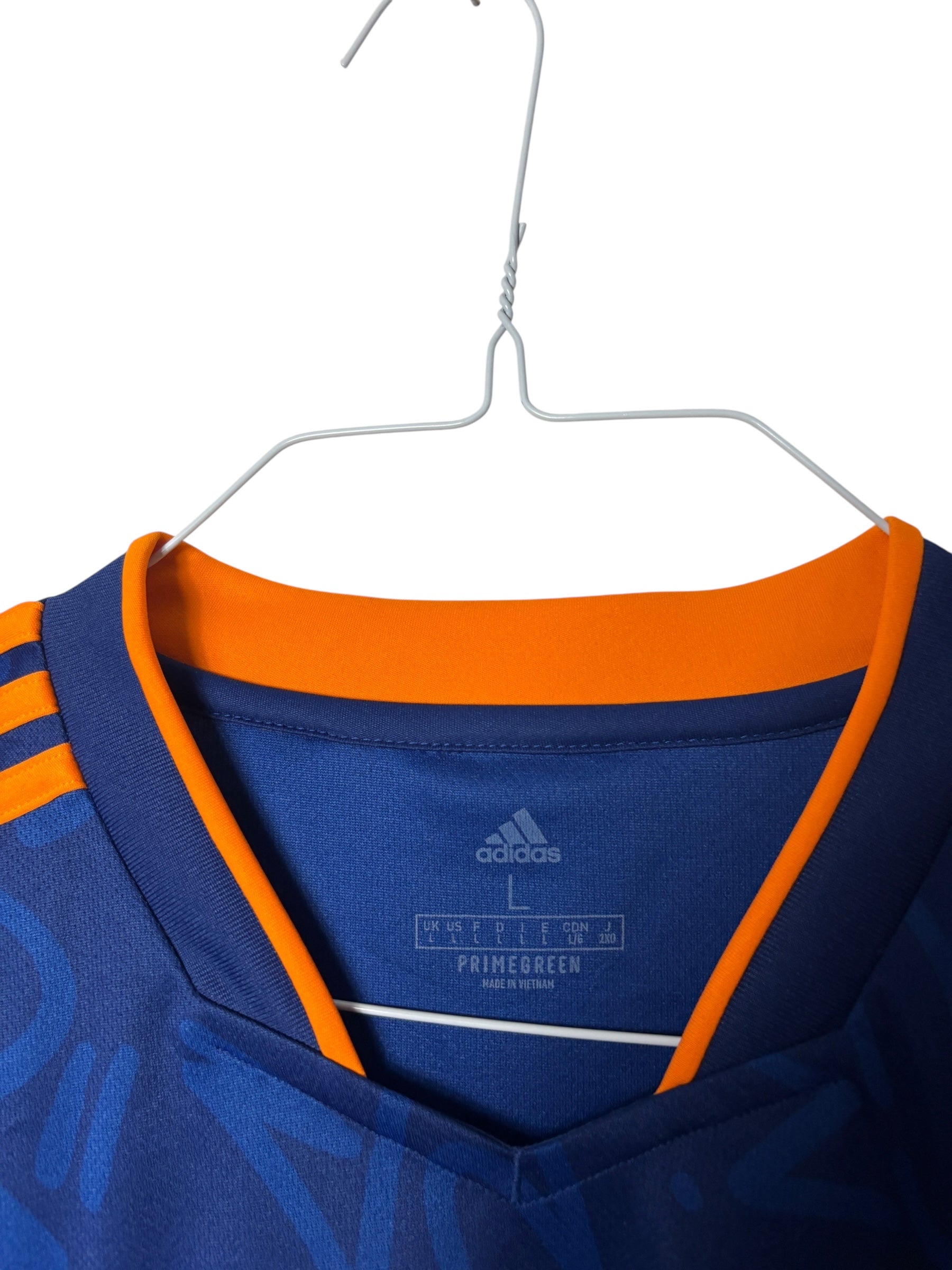 Real Madrid Auswärtstrikot 2021/22 “Camavinga” - L