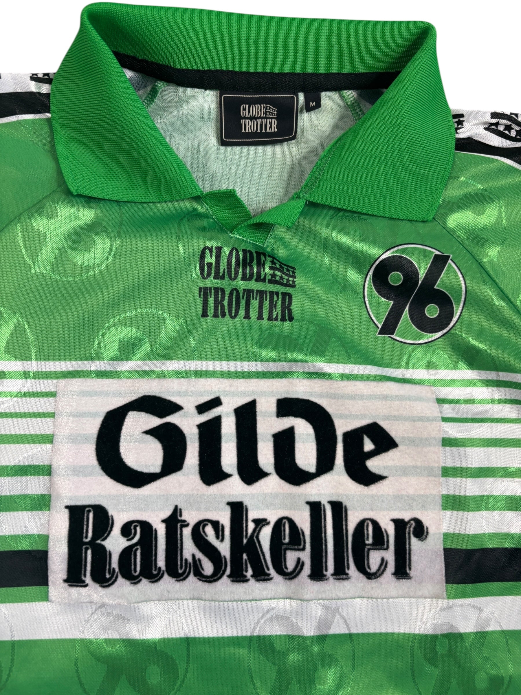 Hannover 96 Away Jersey 2001/02 - M