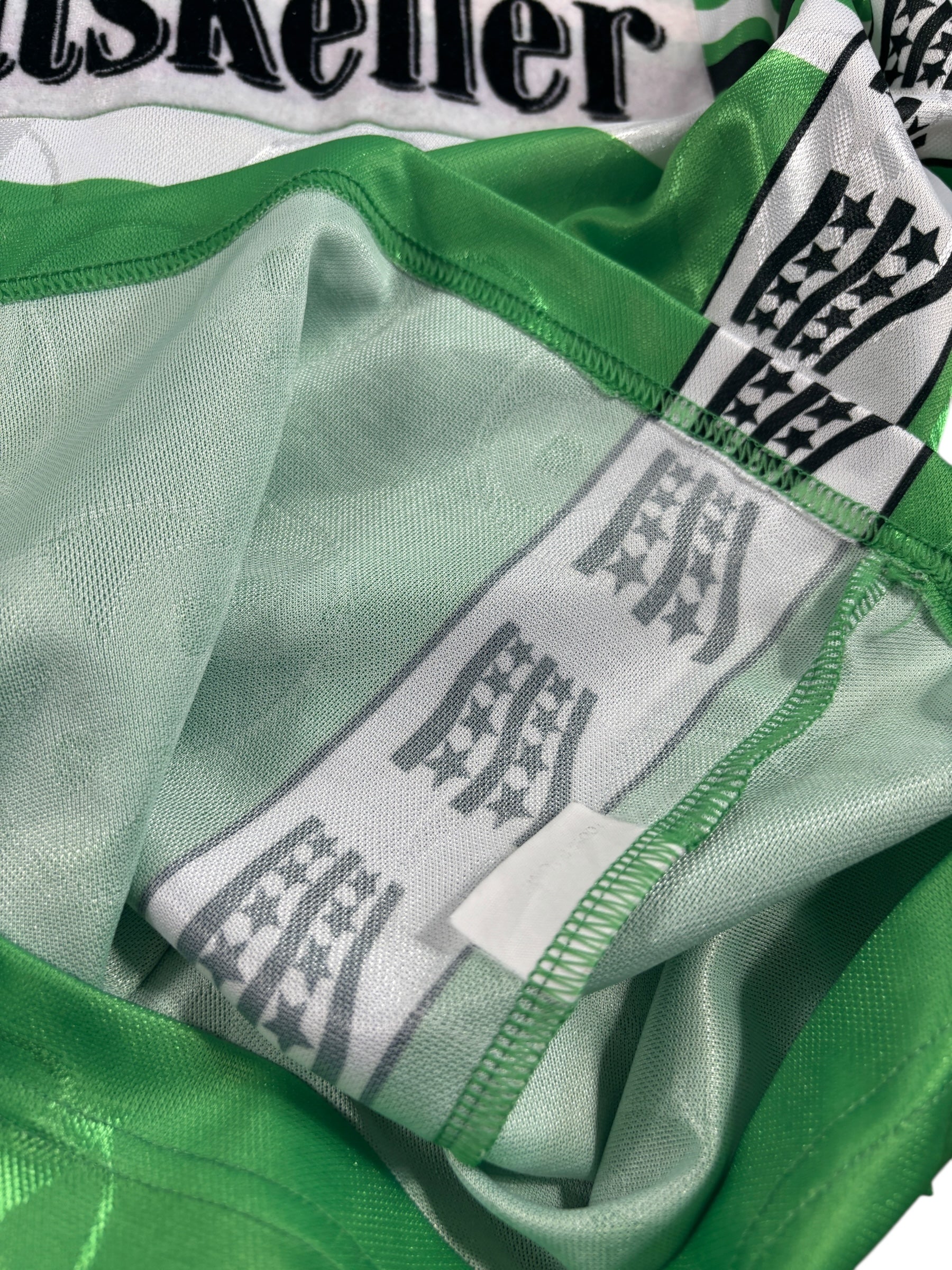 Hannover 96 Away Jersey 2001/02 - M