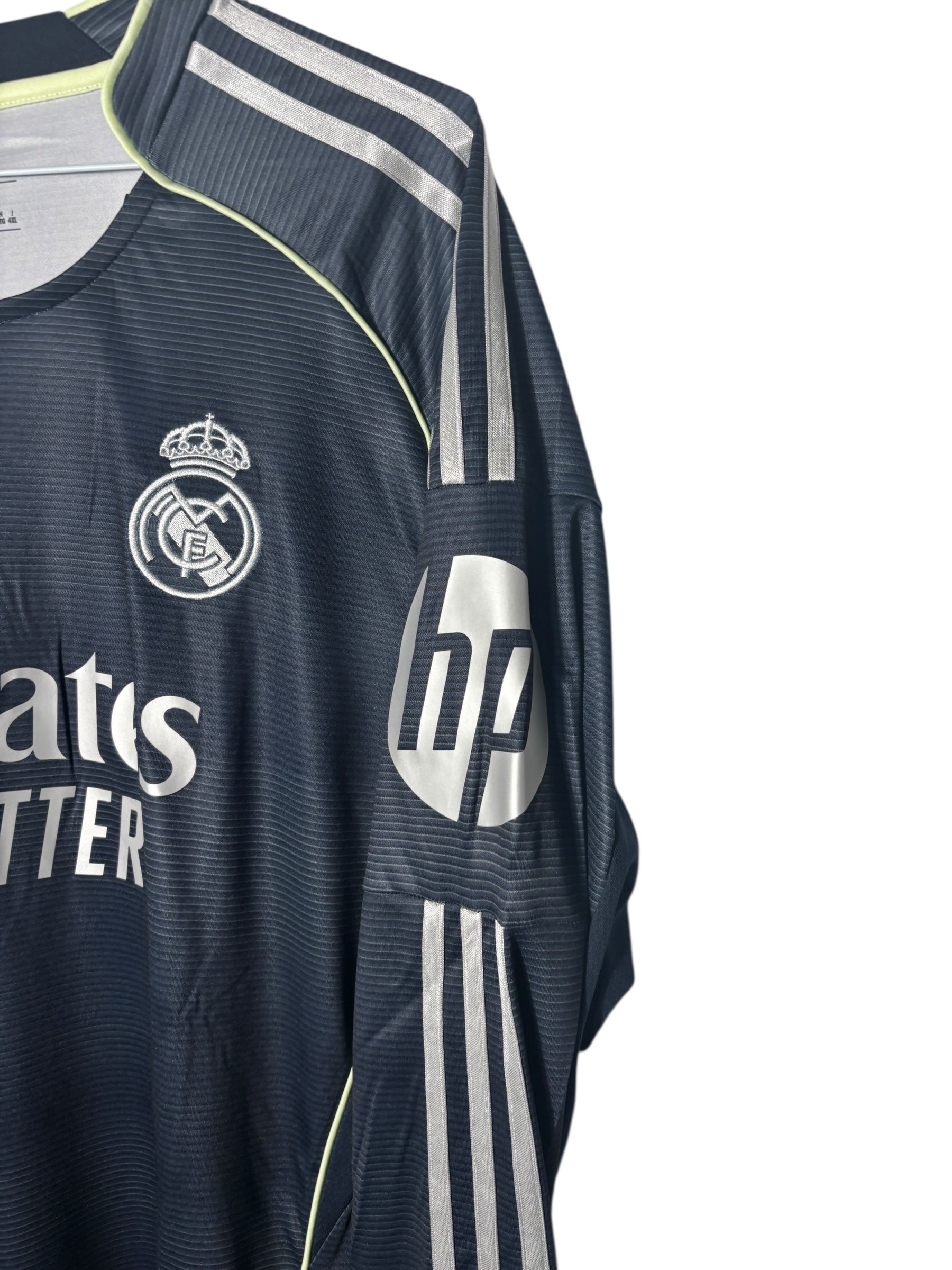 Real Madrid Auswärts Trikot 2025/26 - XL