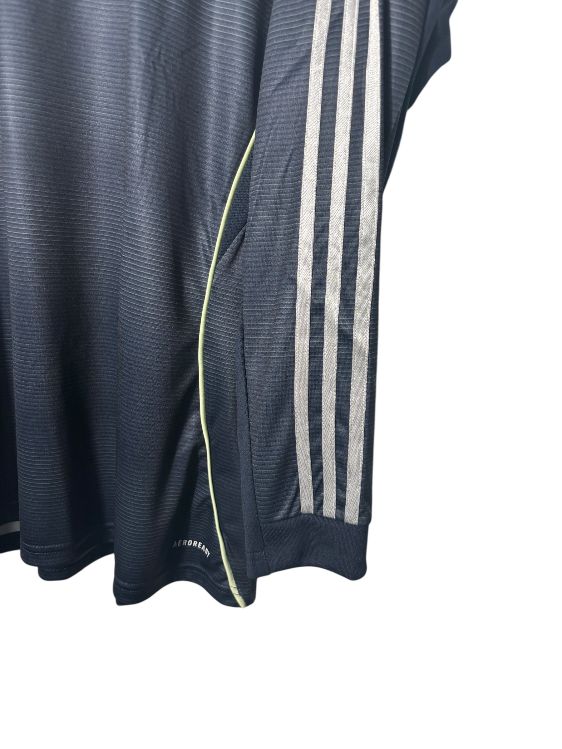 Real Madrid Auswärts Trikot 2025/26 - XL