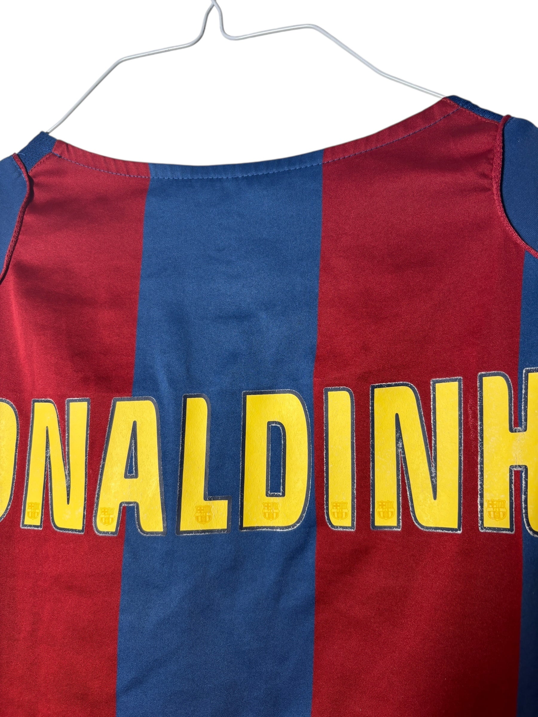 FC Barcelona Heim Trikot 2004/05 “Ronaldinho” - XL