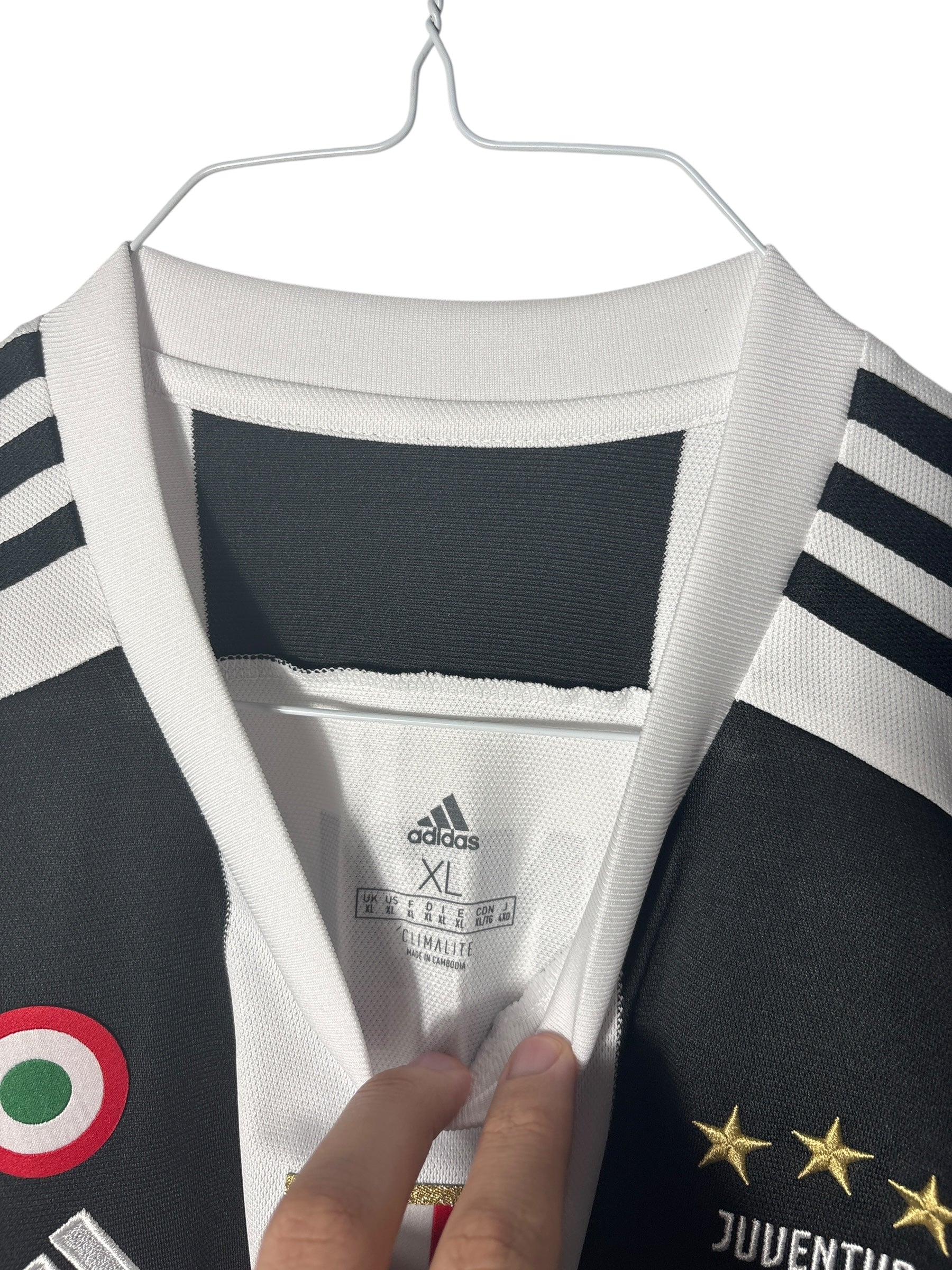 Juventus Turin Heim Trikot 2018/19 “Ronaldo” - XL
